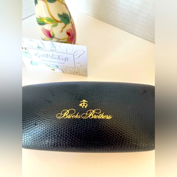 BROOKS BROTHERS Eyeglass Case Hard Shell Pebble Navy Blue Gold Lettering - Picture 2 of 9
